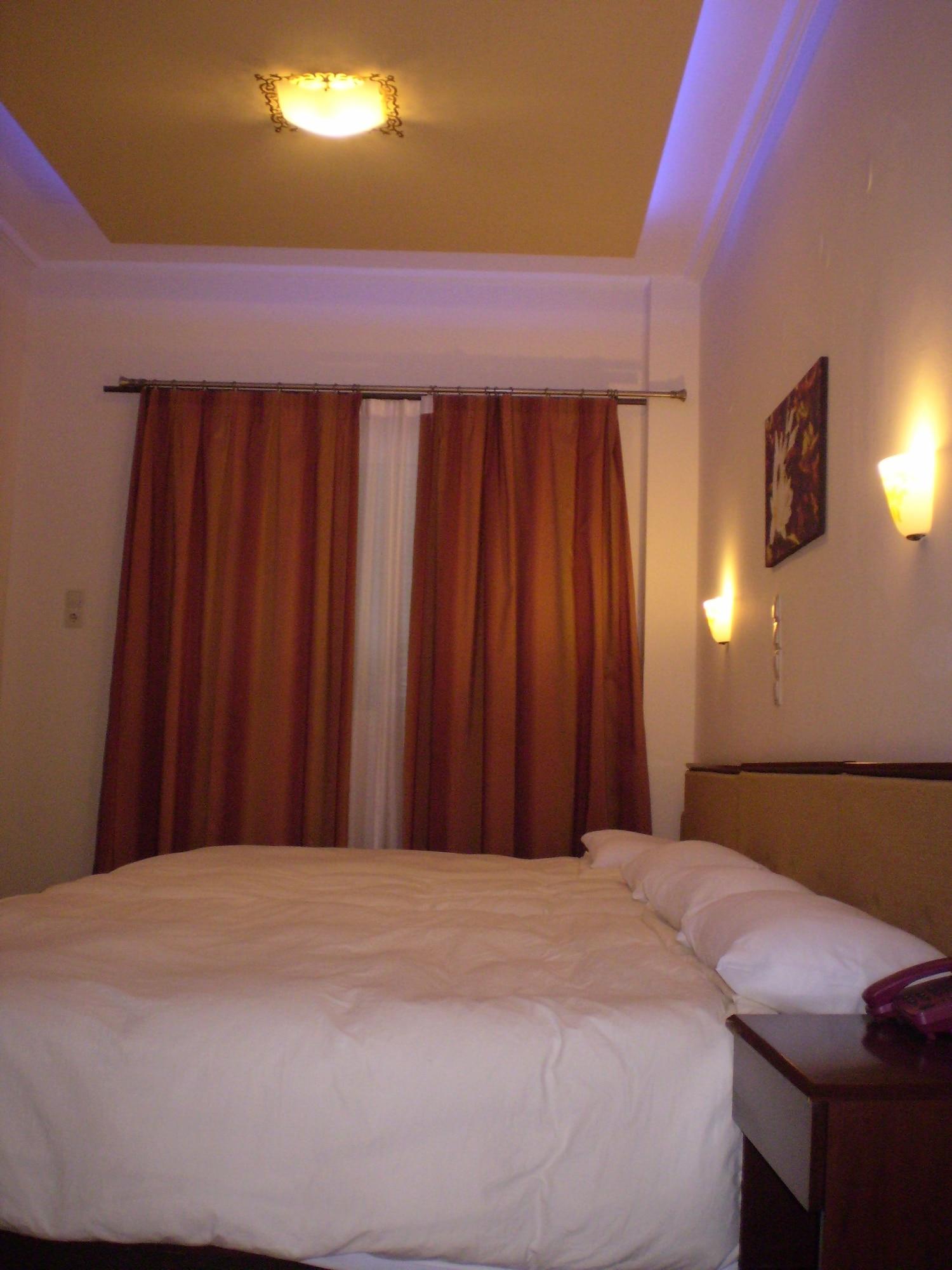 Byzantion Hotel Мистрас Екстериор снимка