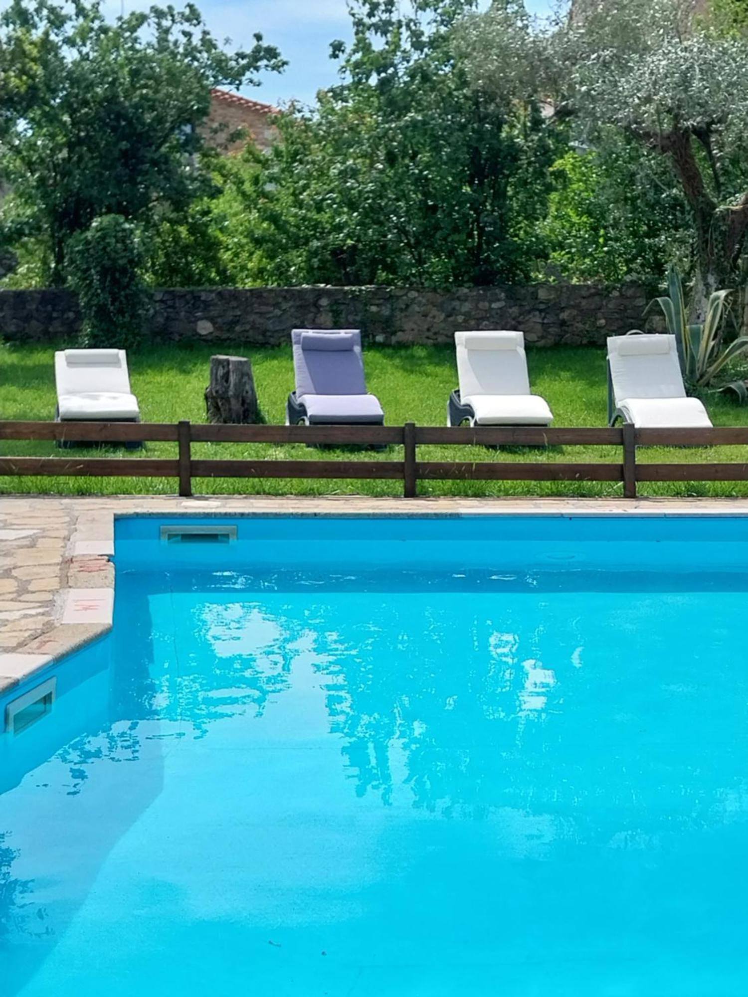 Byzantion Hotel Мистрас Екстериор снимка