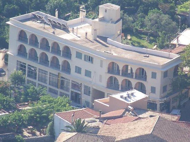 Byzantion Hotel Мистрас Екстериор снимка